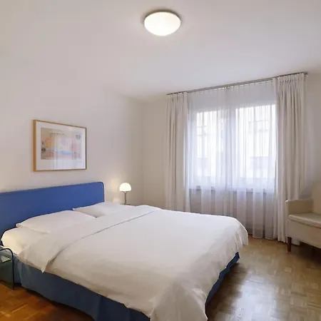 شقة Fantastic 2 Bedroom Flat Close To The زيورخ